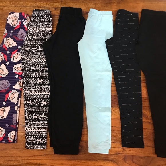 Girls Bottoms Leggings Pants Bundle 
10 Large
Black Arrows Snowflake Moose Santa - Picture 3 of 12